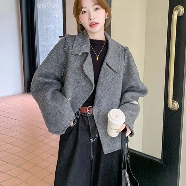 

Весенне-осенняя женская шерстяная куртка свободного кроя, укороченная модель