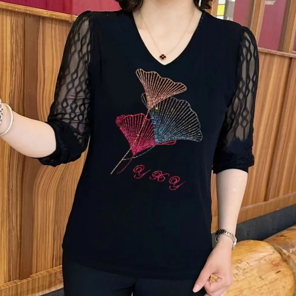 Mid-sleeve Sunscreen Lace Cut-out V-neck T-shirt Women's 2024 Summer Hot Diamond Shirt Feminine High-end Base Shirt