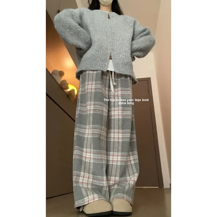 Retro Lazy Plaid Pa…