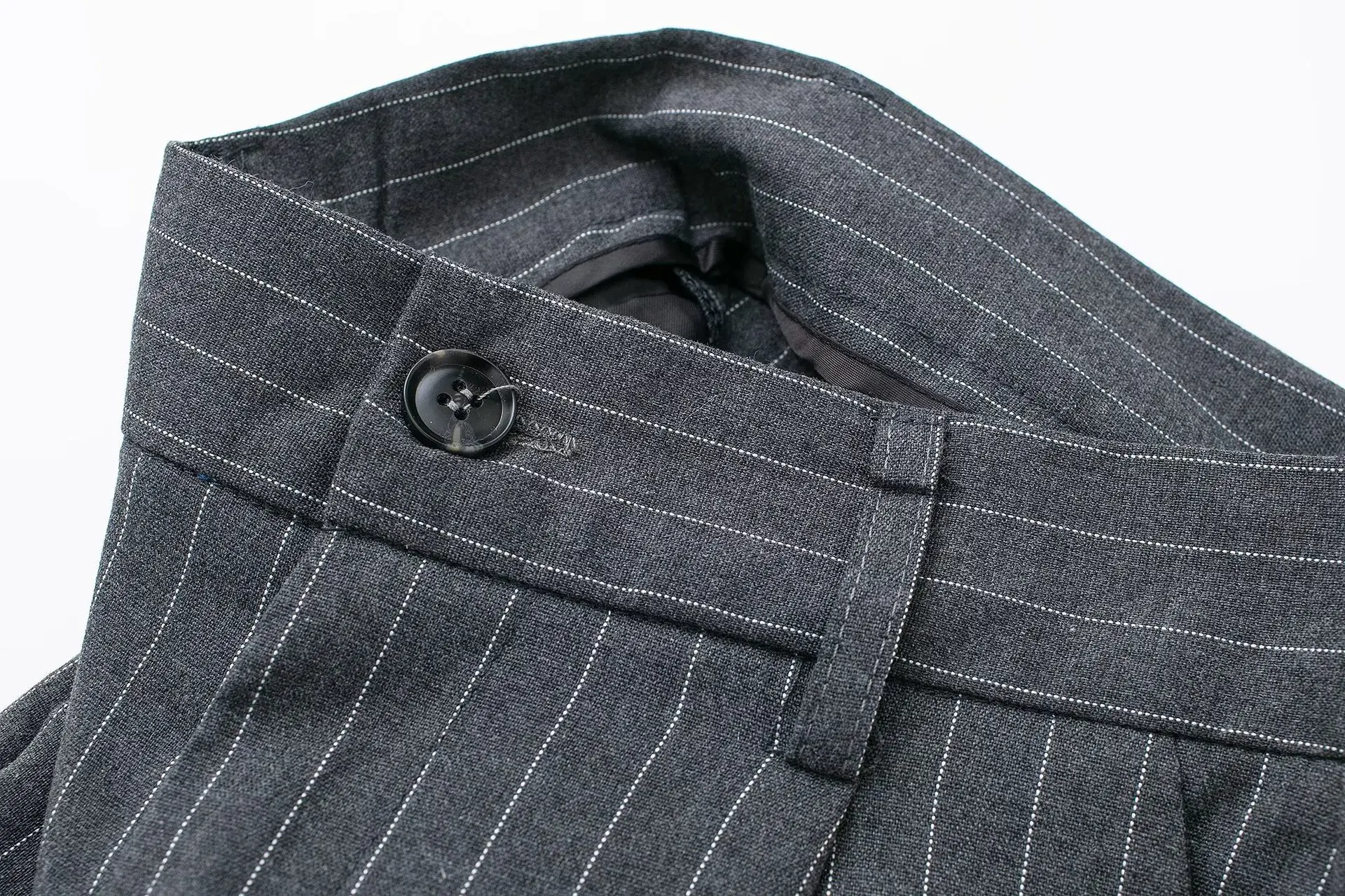 กางเกงสปริงสูททรงแคชชวลเอวสูงจีบหน้าสำหรับผู้หญิง กางเกงขายาวทรงแคปรีสำหรับสาวออฟฟิศ ดีไซน์หรูหรา