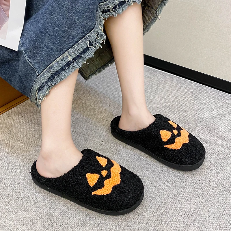 

New Plush Women's Slippers Autumn and Winter Indoor Non-Slip Toe Slippers 2025 Fashion Trend Flat Women's Shoes Zapatos De Mujer