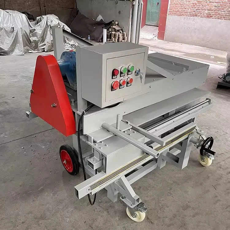 

Waste formwork at construction site Fixed-length saw Beam Help Building Materials High Quality