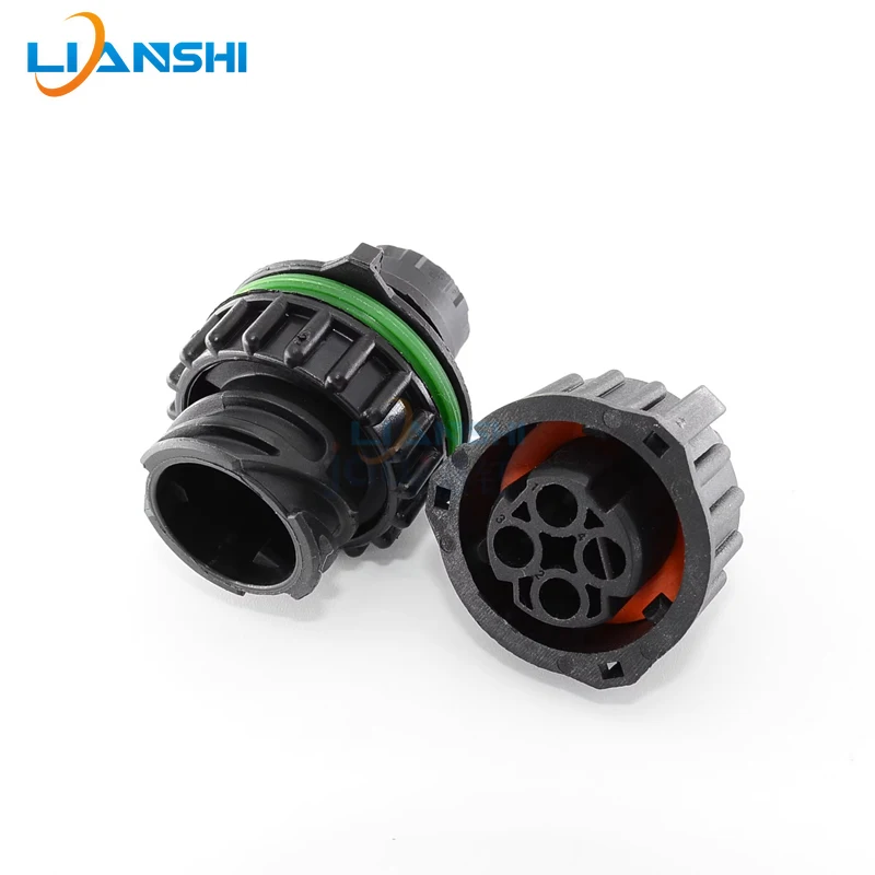 1-967325-2 is applicable to Dongfeng Tianlong HOWO reverse switch solenoid valve wire 3-hole plug 1-967402-2