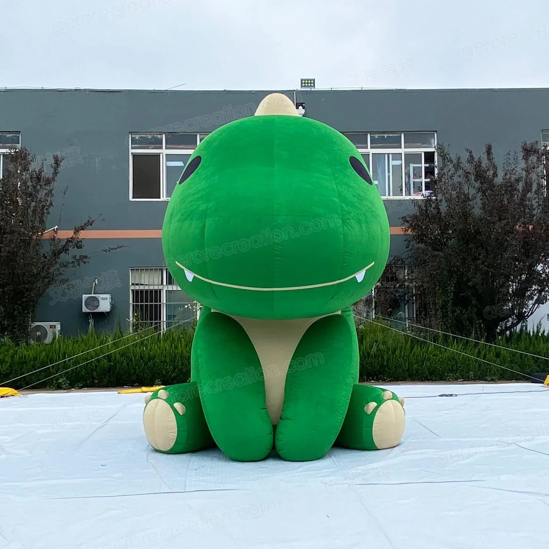 

Inflatable 3D cartoon dinosaur, 4M high