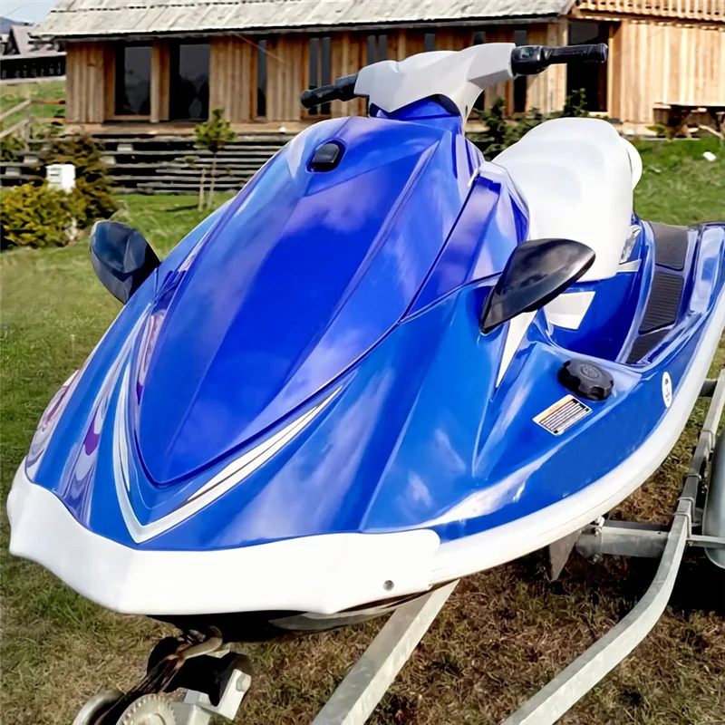 Motorboat Rearview …