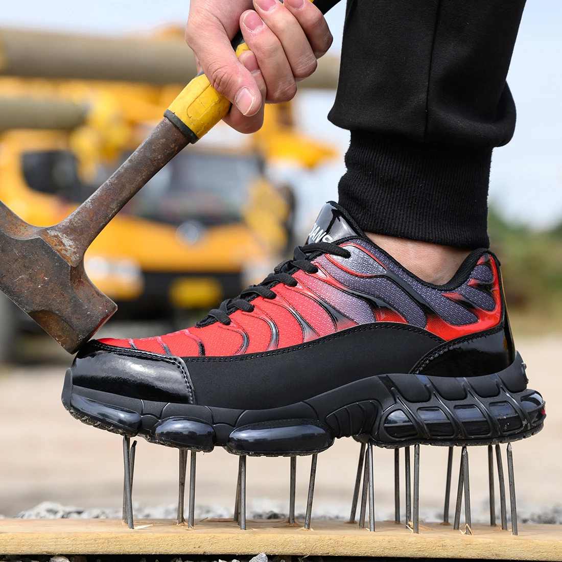 Men Boots Steel Toe Cap Work Safety Shoes Air Cushion Puncture-Proof Work Boots Non Slip Sneakers Indestructible Shoes