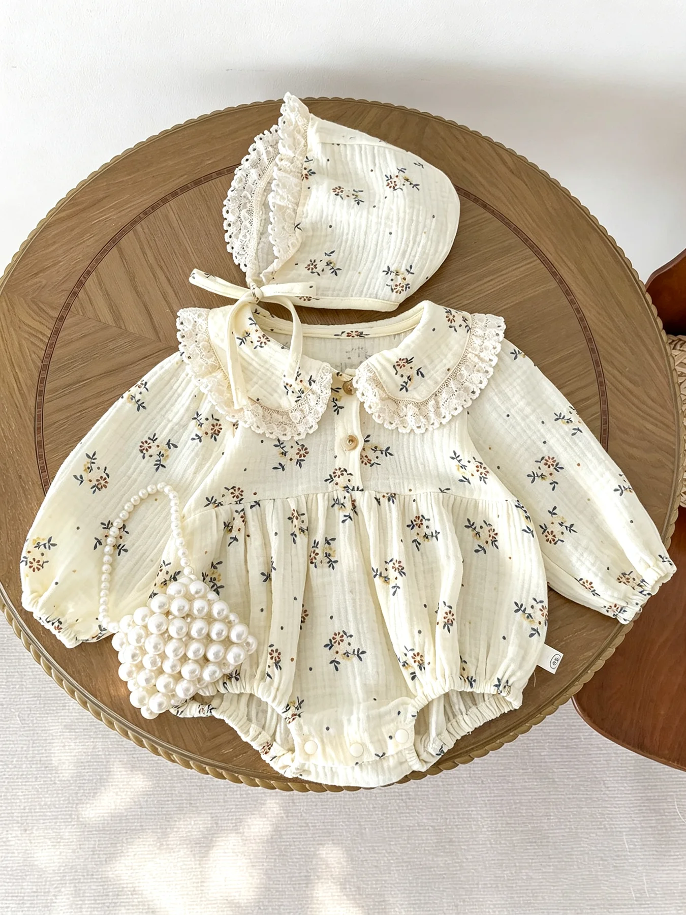 Baby Girl Outfit: Lace-Collar, Floral-Print, Beige-Apricot-Colored, Korean-Style Long-Sleeve Onesie for Spring and Summer