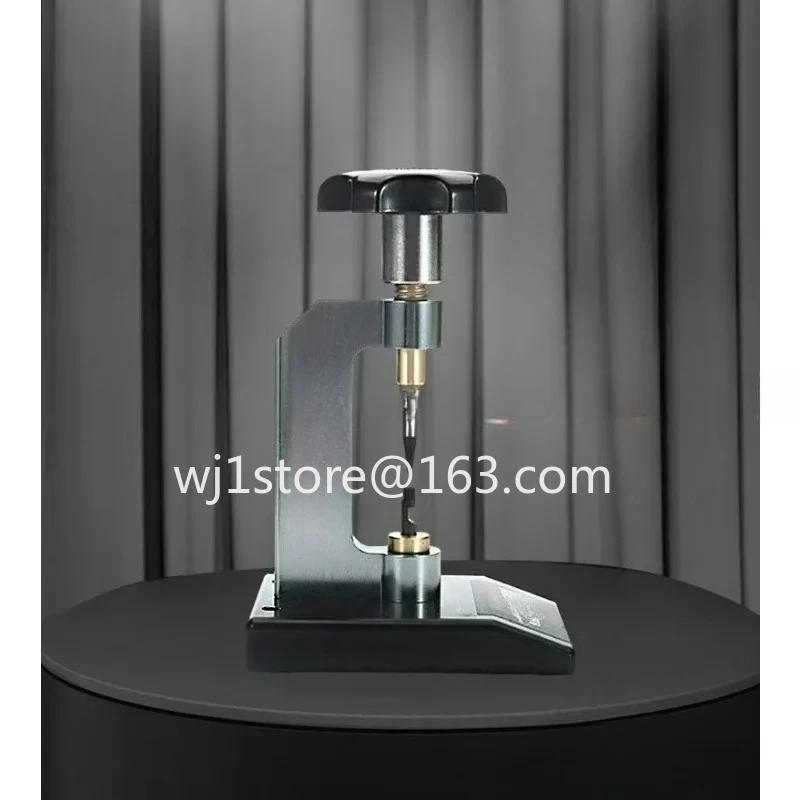Screw puller, glasses frame high-strength wrench to break the screw puller tool