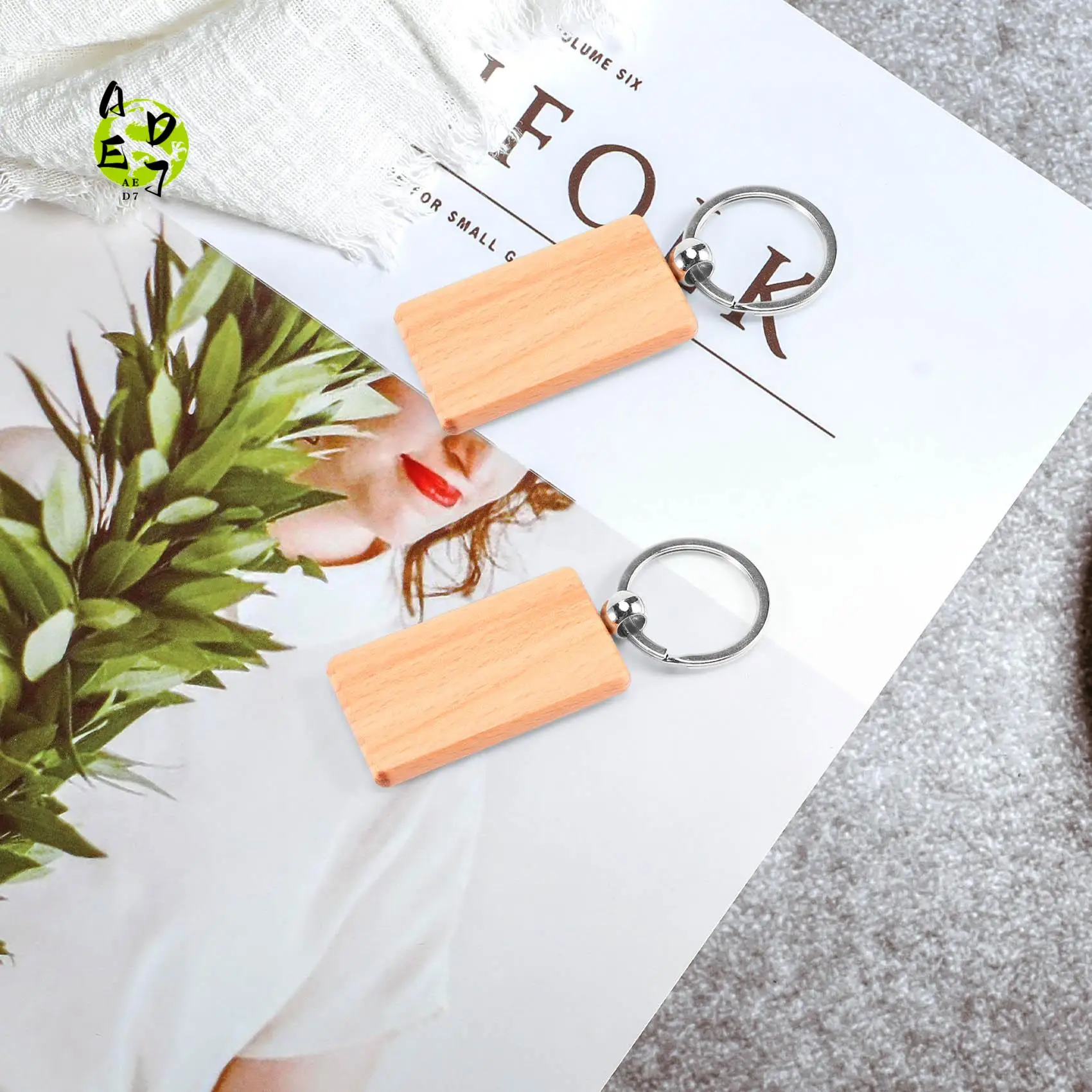 

AED7-50 Blank Wooden Keychain Rectangular Engraving Key ID Can Be Engraved DIY
