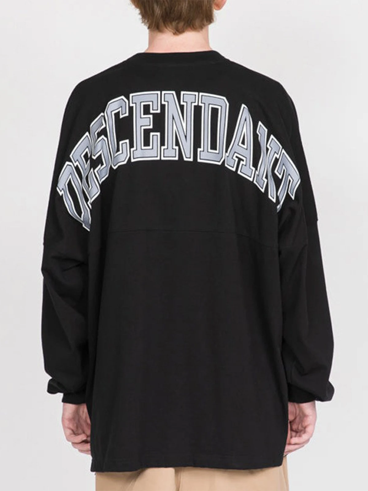 

Японская мужская футболка с длинным рукавом, свободного кроя, с круглым вырезом, с принтом, повседневный топ, молодежная модная футболка-оверсайз