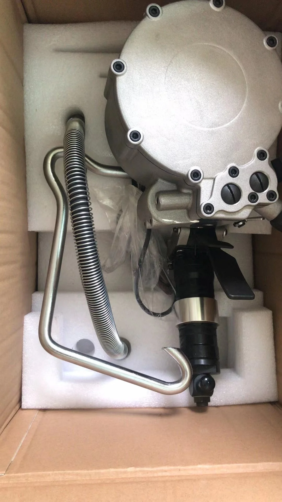 TGS يده الهوائية الصلب حزام التفاف آلة التوتر أداة لختم قطع البليت التعبئة المغلقة للورق #4