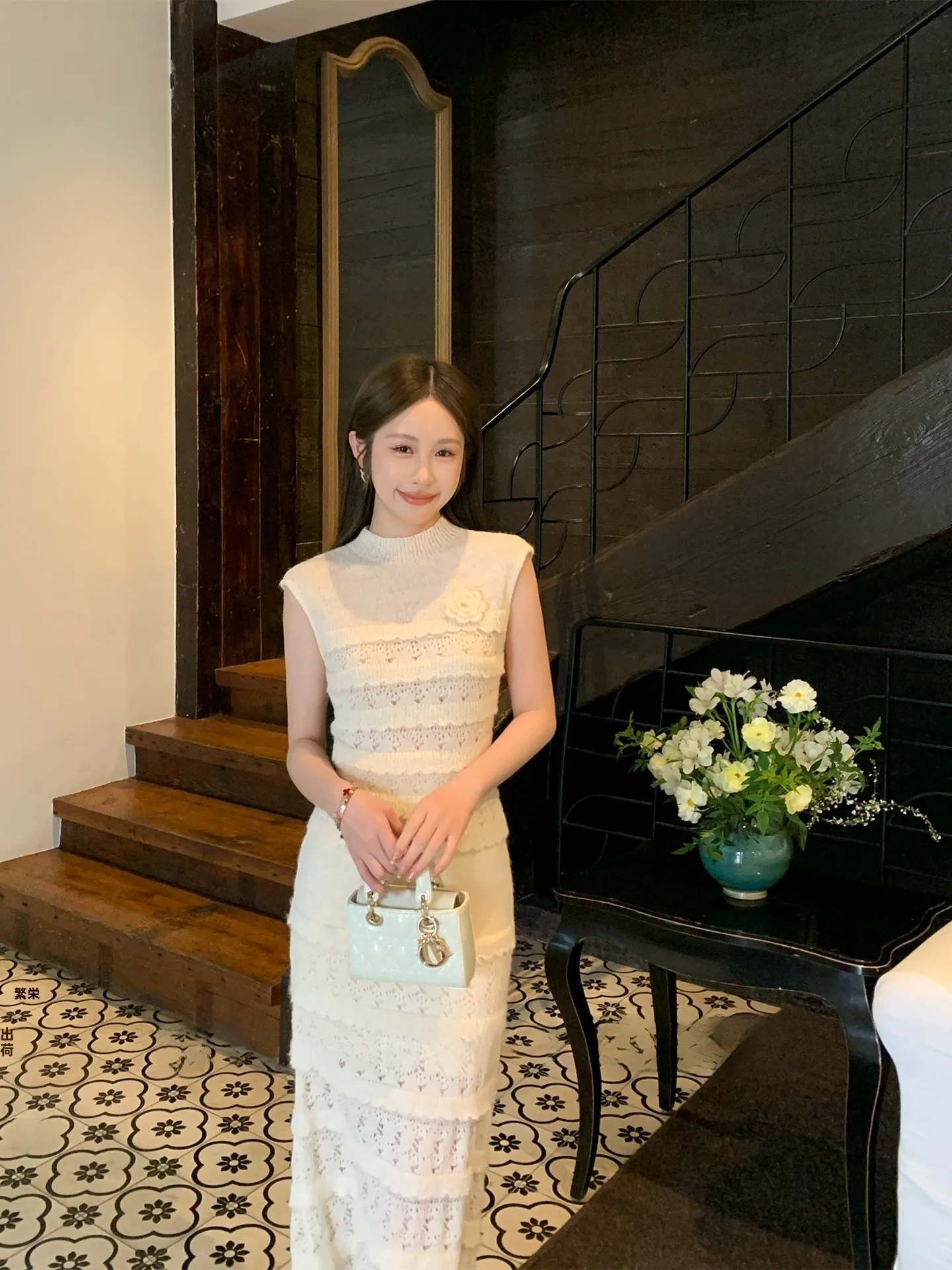 

Spring 2026 Women's Hollow out Knitted Woolen Set Gentle Encounter Small Size Fashionable Two Piece Suit for Early Spring