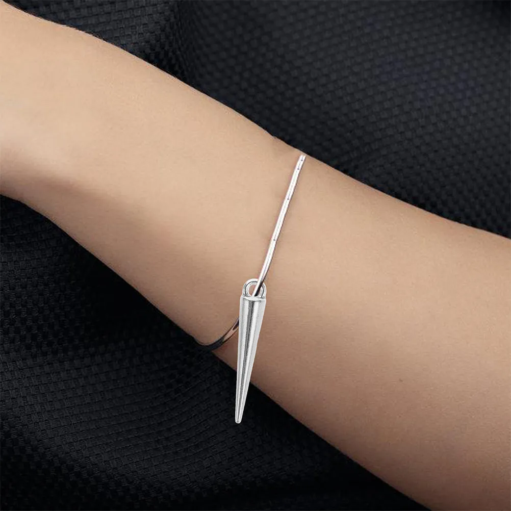 

40 шт. подвесок-конусов в стиле панк с длинными шипами для изготовления украшений, брелоков, багажных бирок, аксессуаров для ожерелий, оптом