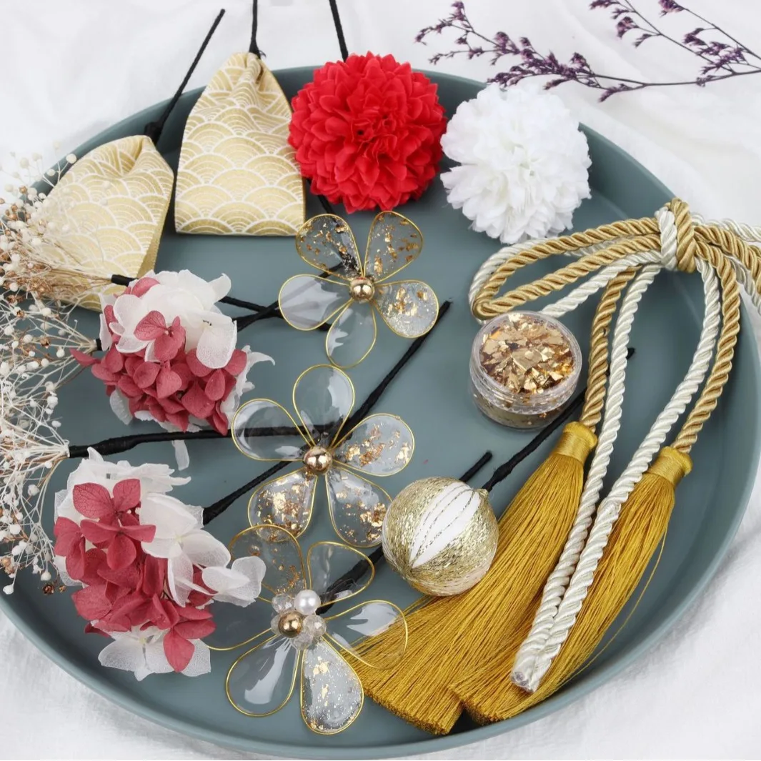 fermaglio-per-capelli-in-stile-giapponese-con-fiori-artificiali-e-accenti-di-cristallo-stile-fiore-secco-per-coming-of-age-e-laurea