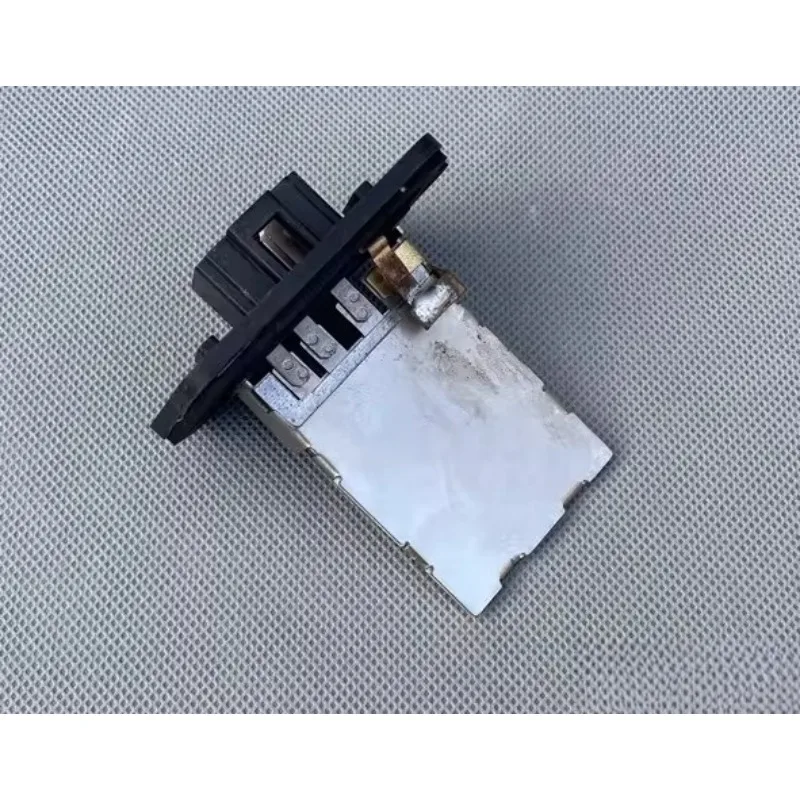 For Wuling HongguangS 2018-2026 PLUS V 19-26 Journey 2021-2026 Heater Resistance Blower Air Conditioning Speed Control Resistor