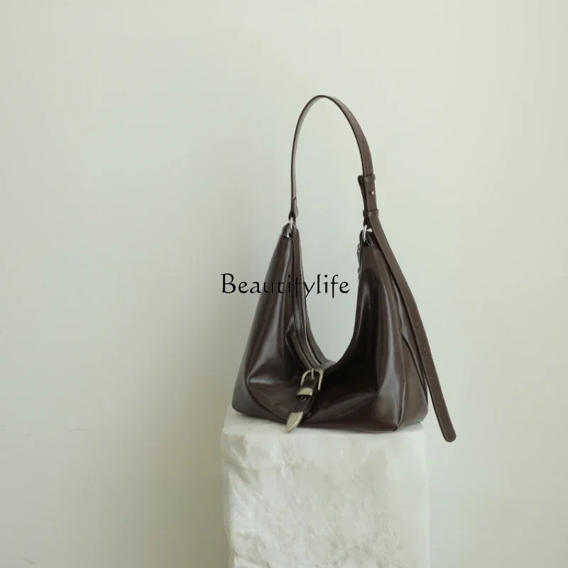 

Special-Interest Design Metal Buckle Textured Cowhide Underarm Bag Fashion