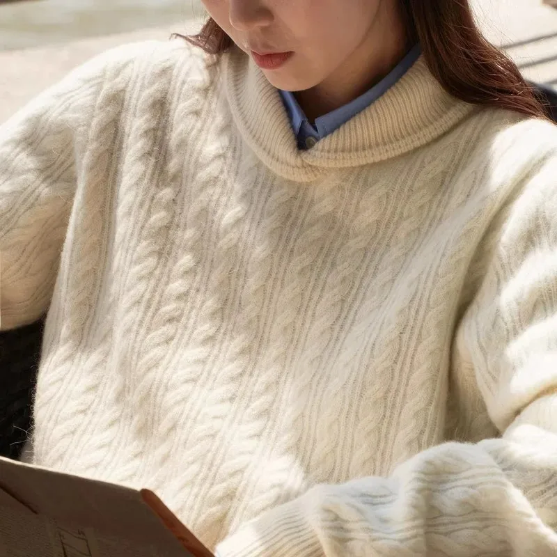 

European 100% wool sweater women's autumn and winter thickened loose hemp high-end knitted cashmere sweater bottom