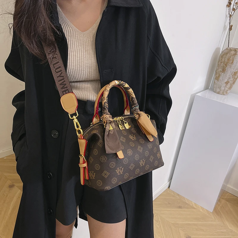 

Popular Elegant Leather Tote Bags For Women, Crossbody Bag Handbags By Luxury Brand Famous Designer Ladies Style