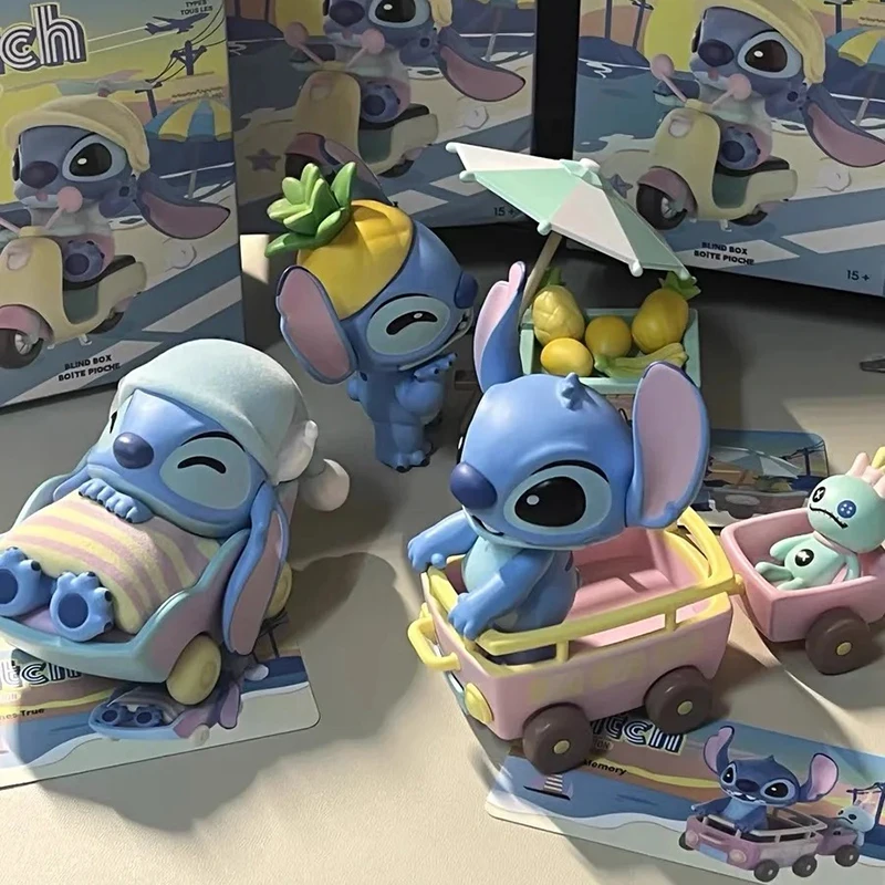 Disney Lilo & Stitch ชุดกล่องปริศนาของเล่นอะนิเมะน่ารักๆของสะสมตกแต่งโต๊ะของขวัญวันเกิดเด็กผู้หญิงเซอร์ไพรส์