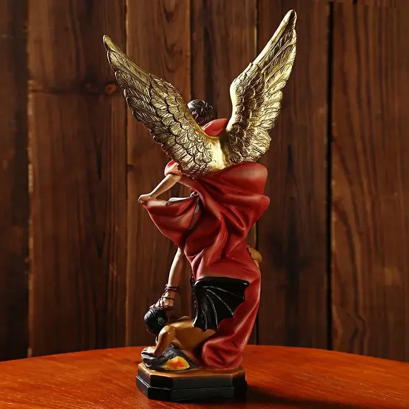 New Saint Angel Saint Michel Et Le Dragon Statue Figure Decoration 1Pc Resin Crafts Gifts Home Decor Collectible Ornament for Living Room Tabletop Shelf