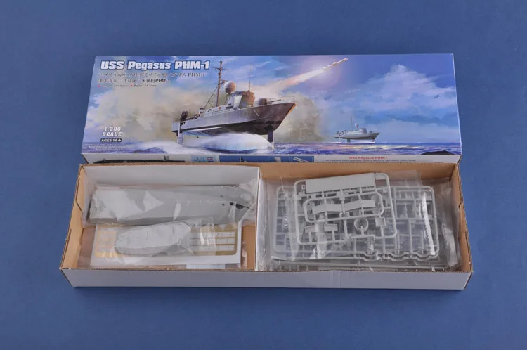 Hobby Boss 82005 1/200 USS Pegasus PHM-1 Hydrofoil Craft Boat Model Kit Plastic TH06410-SMT6