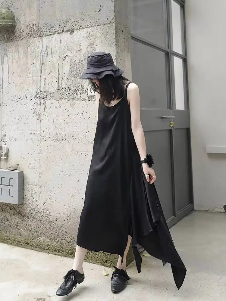 

Ladies halter dress Summer new classic dark personality asymmetric design leisure loose large size halter dress