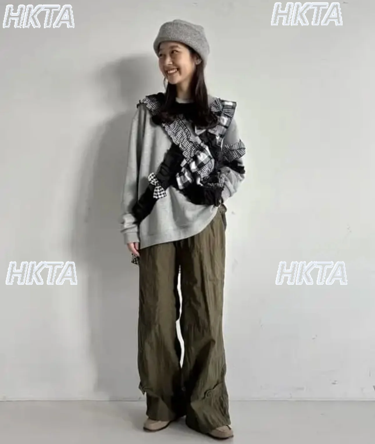 Sudadera holgada de manga larga con cuello redondo y lazo de flores plisado japonés para otoño e invierno, chaqueta para ir al trabajo a la moda, Top para mujer