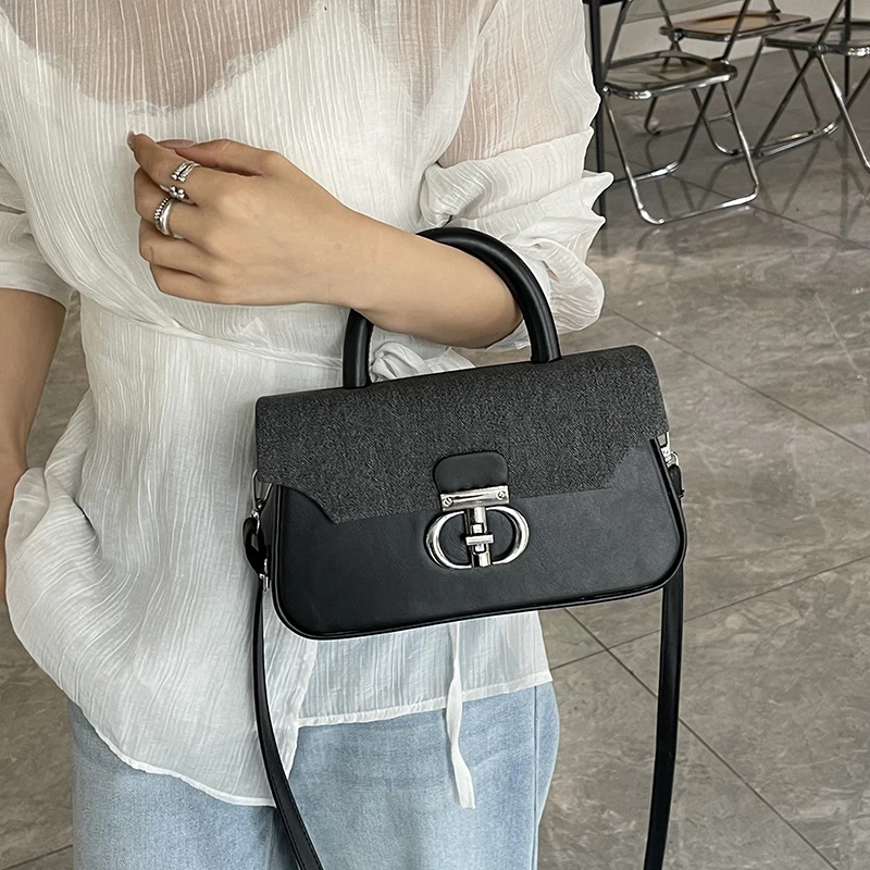

Fashionable Design Large Capacity Shopper Bag For Women Solid Color Leather Material Elegant Classic Messenger