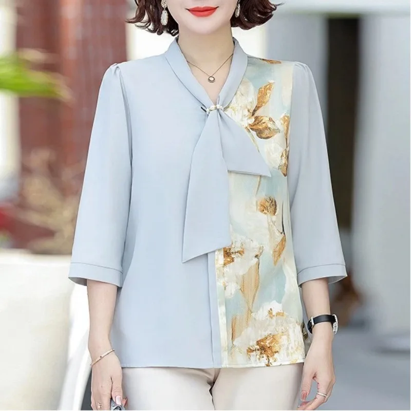 Women Elegant Chiffon Blouse Floral Print V Neck Bow Pearl Decor 3/4 Sleeve Summer Casual Top for Middle Aged Mothers