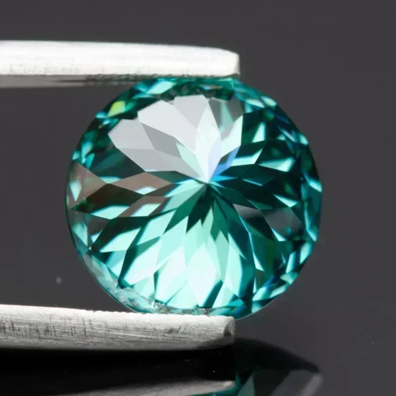 

Moissanite Stone Round Shape 100 Faces Cut Emerald Green Natural Colours with Certificate Charms for jewel making