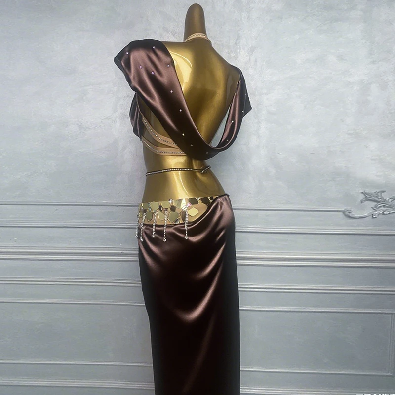 Hochwertiges Bauchtanz-Kostüm mit Quasten-BH und Sexy Langem Schlitzrock, Orientalisches Tanz-Wettbewerbs-Outfit, Performance-Anzug