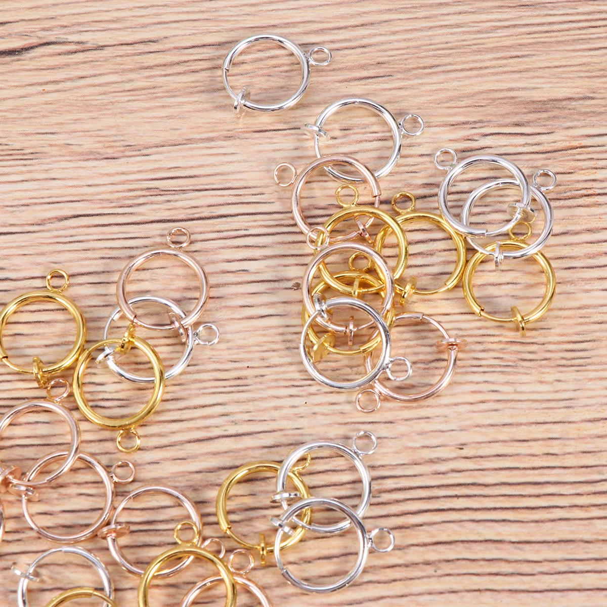 

30 PCS Ear Clip Accessories No Hole Earrings Hook Clips Nonporous Piercing