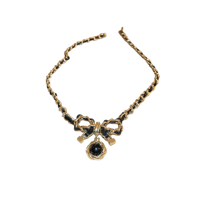 شخصية الرياح الداكنة القوس زهرة الجلود الاصطناعية لف قلادة عالية مزاجه الترقوة سلسلة قلادة مجوهرات النساء