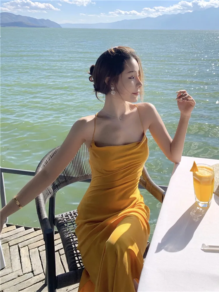 ผู้หญิงฤดูร้อนที่สง่างามกราฟิกแข็งที่กําหนดเองยาวรอยัลแขนกุดเปลือยเอวสูงA-LineยาวCamiชั้นความยาวชุดWH7