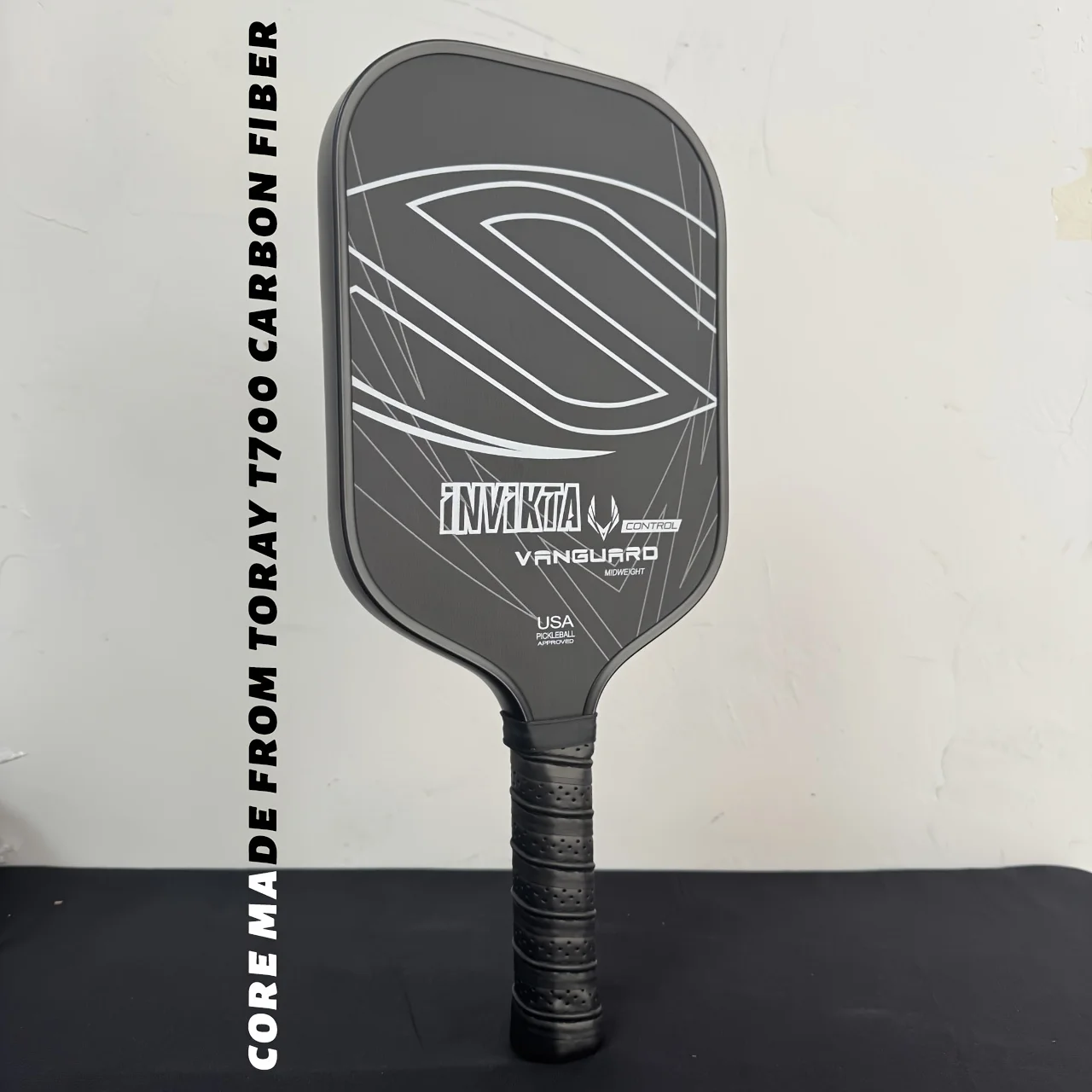 Two Styles Carbon Fiber Pickleball Rackets High-Performance 16mm PP Honeycomb Core Matte Textured Surface Sports Equipment