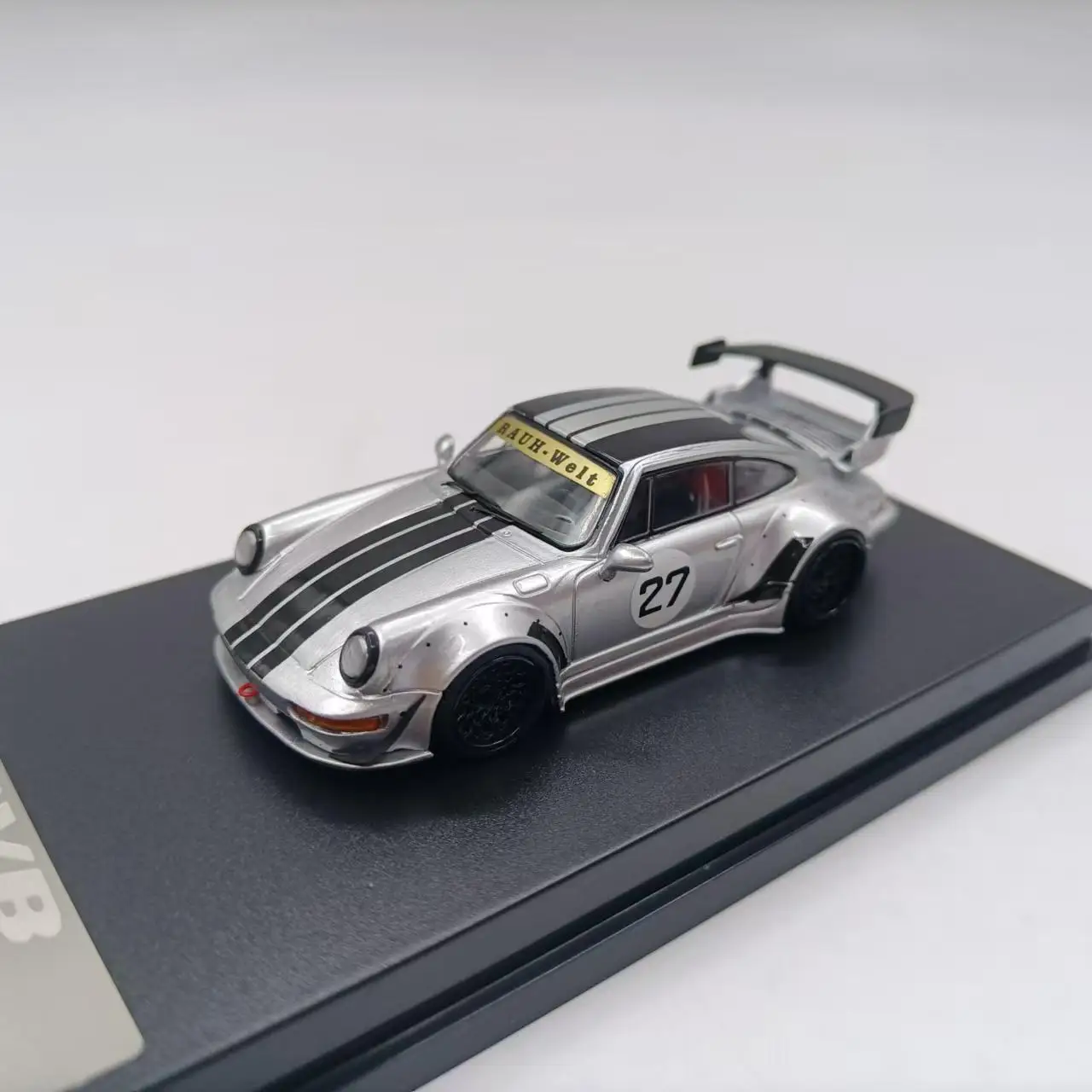 WU Model 1:64 964 RWB Alloy Car Diecasts & Toy Vehicles Car Model Miniature Scale Model Car For Children