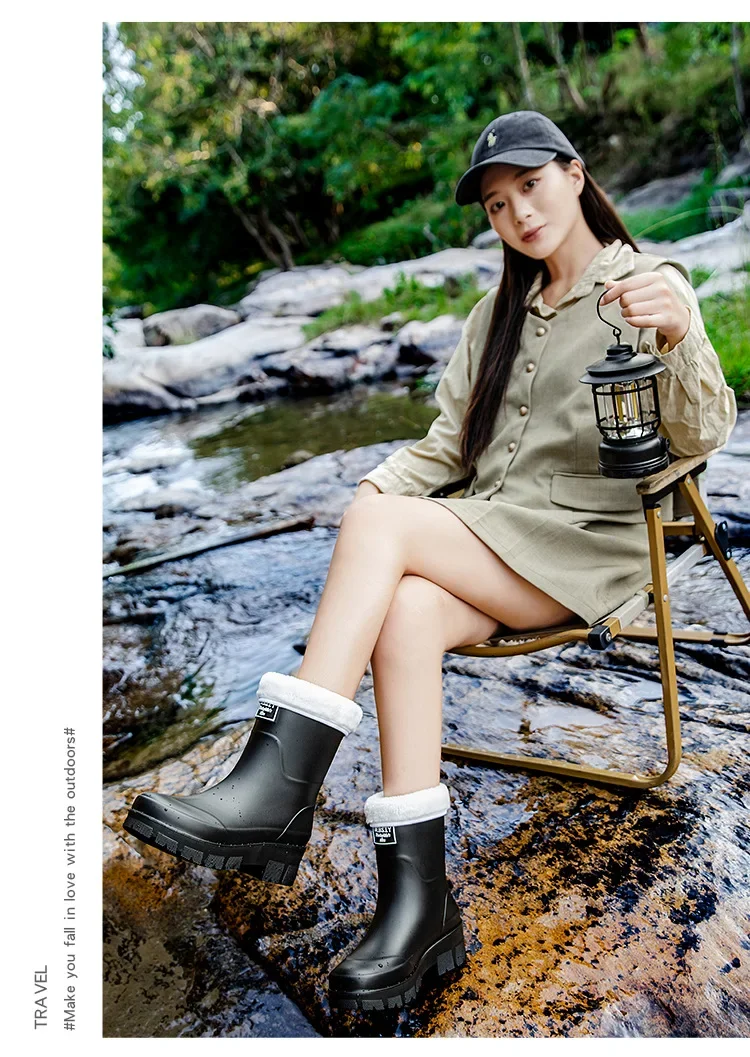 2026 Modische koreanische Damen-Regenstiefel (Wadenhöhe) mit dicker Sohle, verschleißfest, rutschfest, wasserdicht, für die Autowäsche geeignet – Detail 28