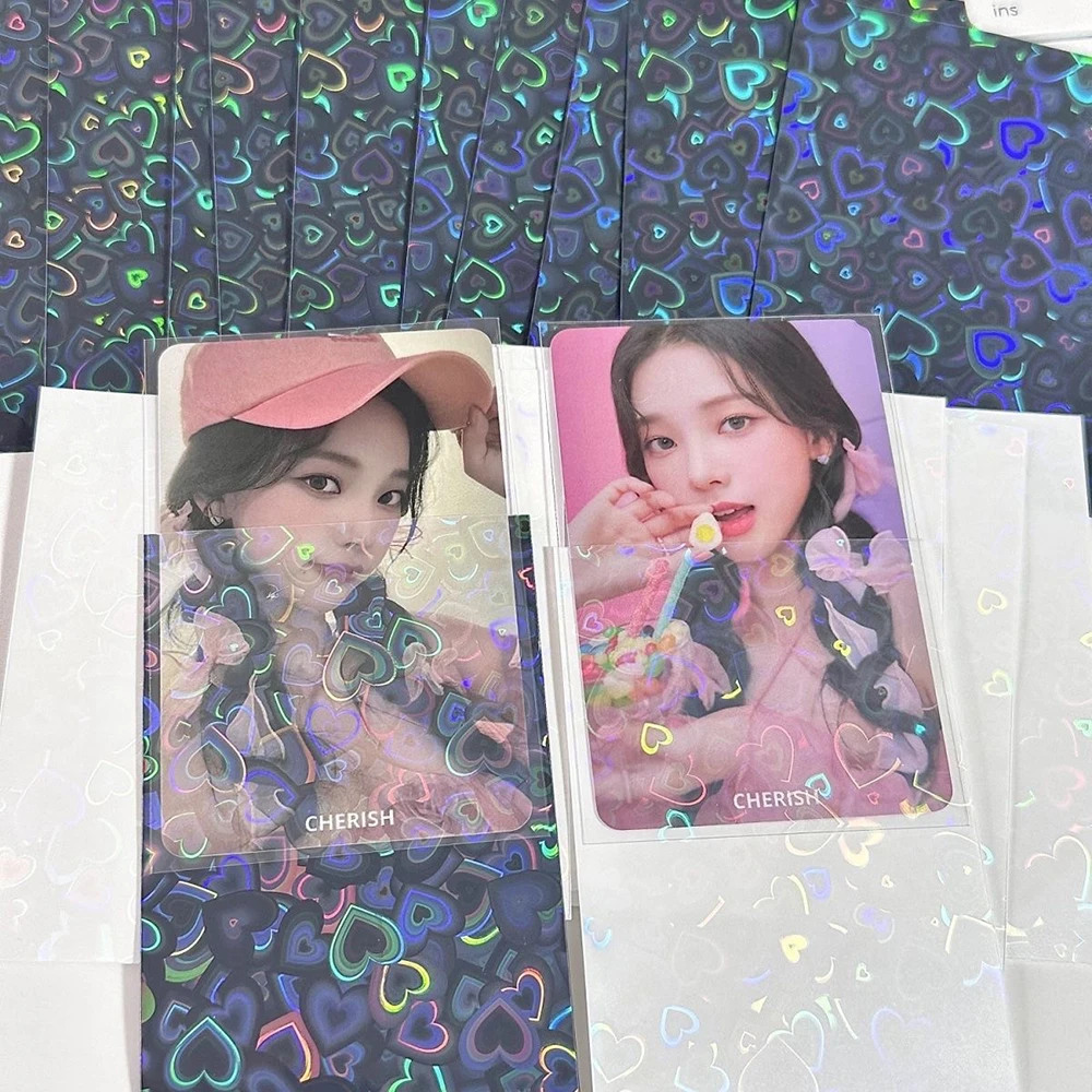 20Pcs/pack 61*91mm Card Sleeves Heart Love Laser Flashing Protector For Photo Cards Holder Holographic Foil Protective Films