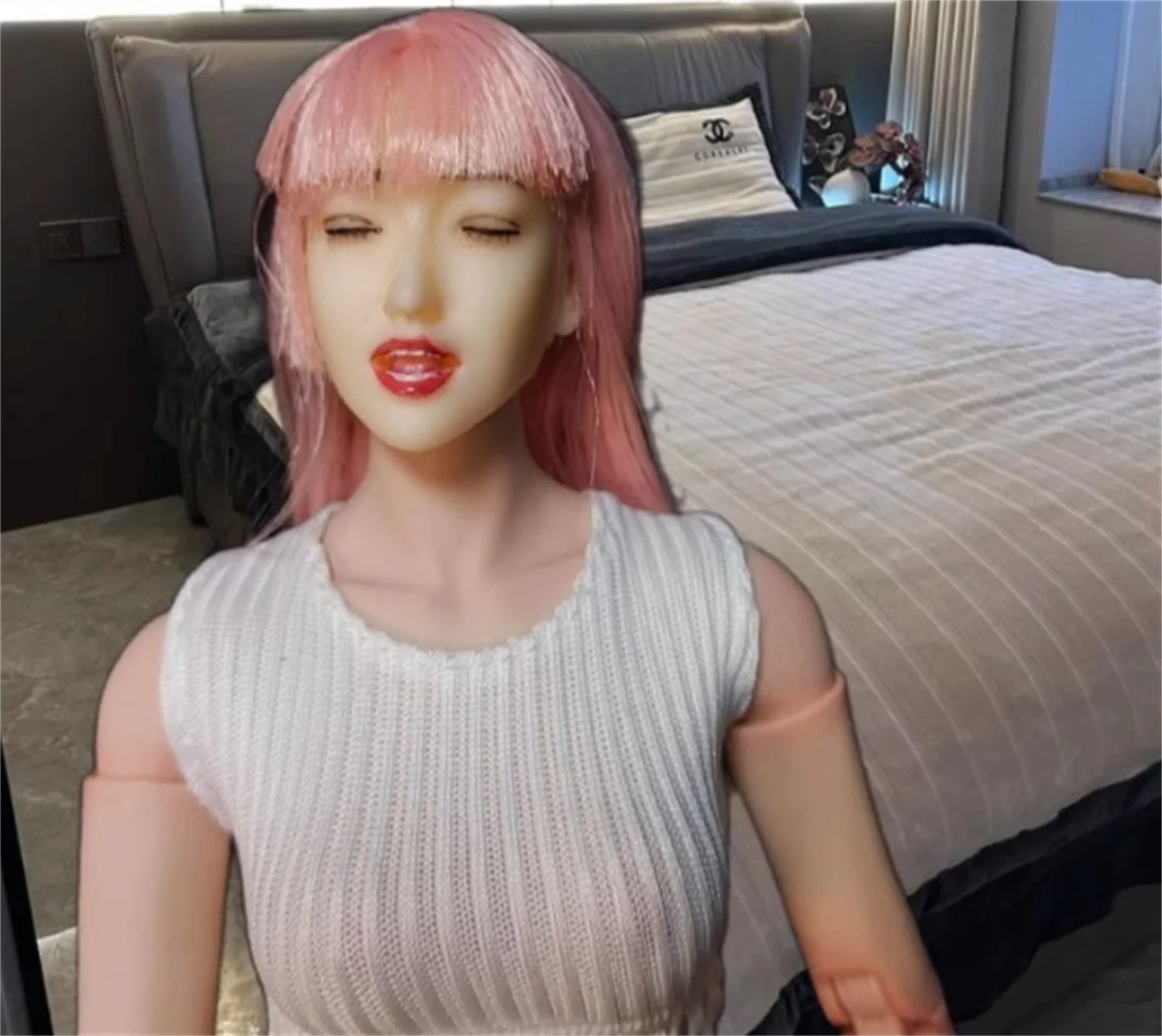 1/6 Occhi Chiudi Espressione Testa Sculpt Rosa pallido/blu/Nero Capelli Piantati Per 12 pollici TBleague Phicen Action Figure Giocattoli di Modello