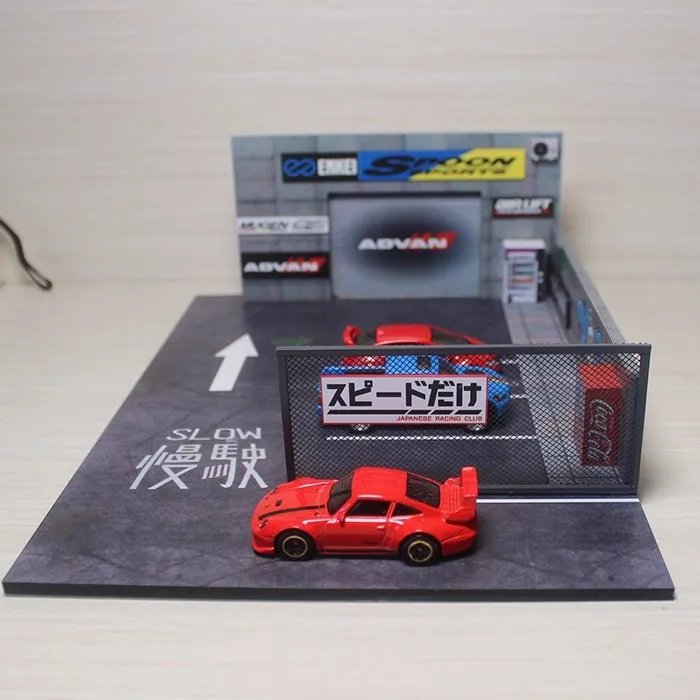 

1:64 JDM Parking Lot Scene Model Car Garage Diorama Display