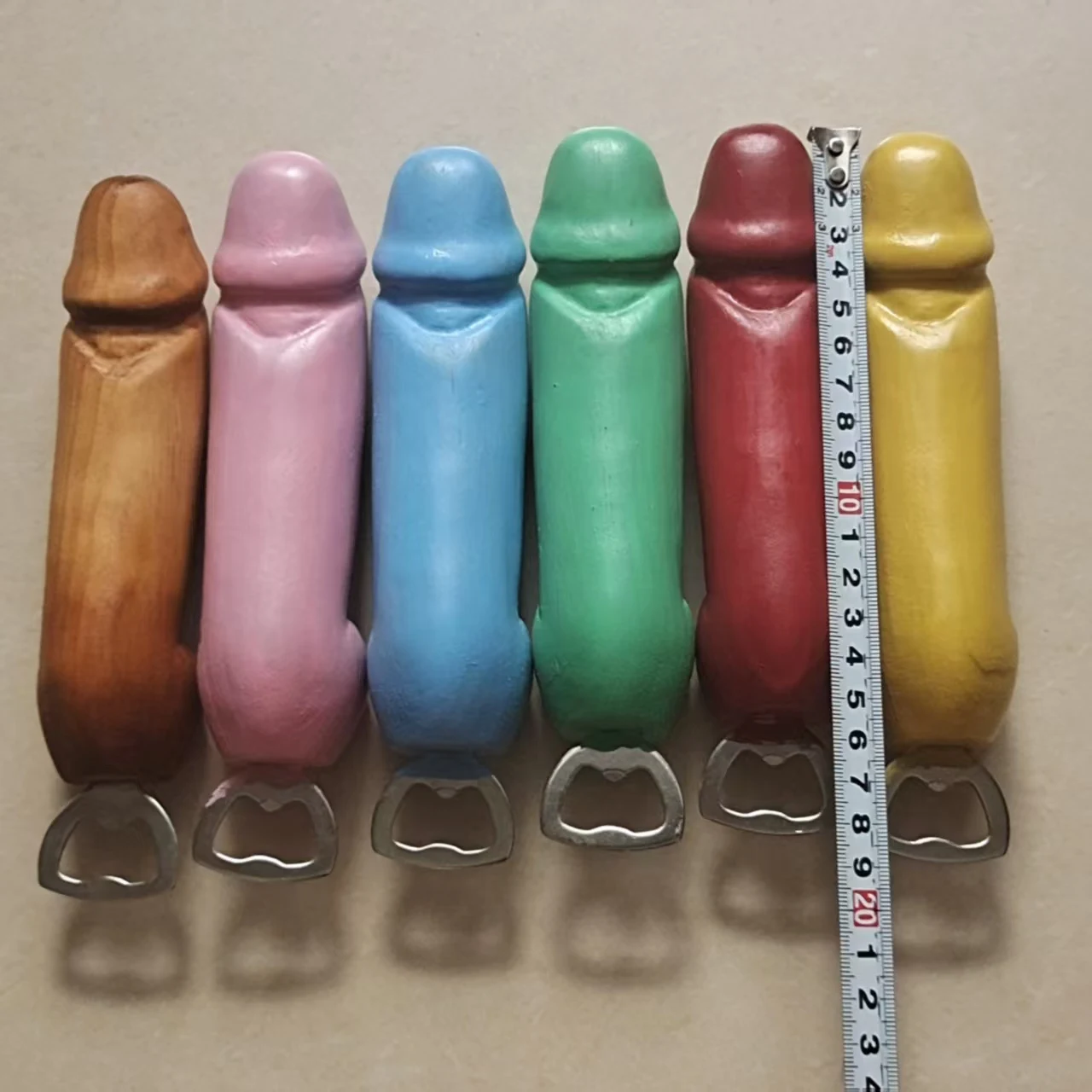 Personalized bottle opener, beer bottle opener, interesting design, three-dimensional lid opener