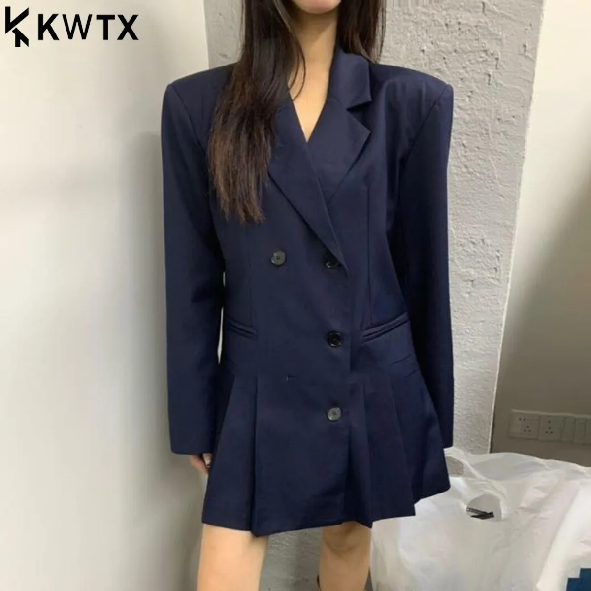 

KWTX 2025 Elegant Loose Mid-Length Pleated Blazer Women's Fashion Designer Oversized Trench Coat For Office Work Autumn Outfit