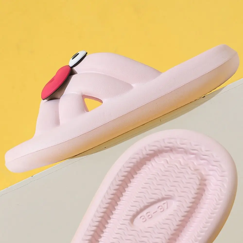 Simple Soft Soled Platform Slippers Anti Slip EVA Lips Slippers Women Funny Casual Slides Sandals Bathroom