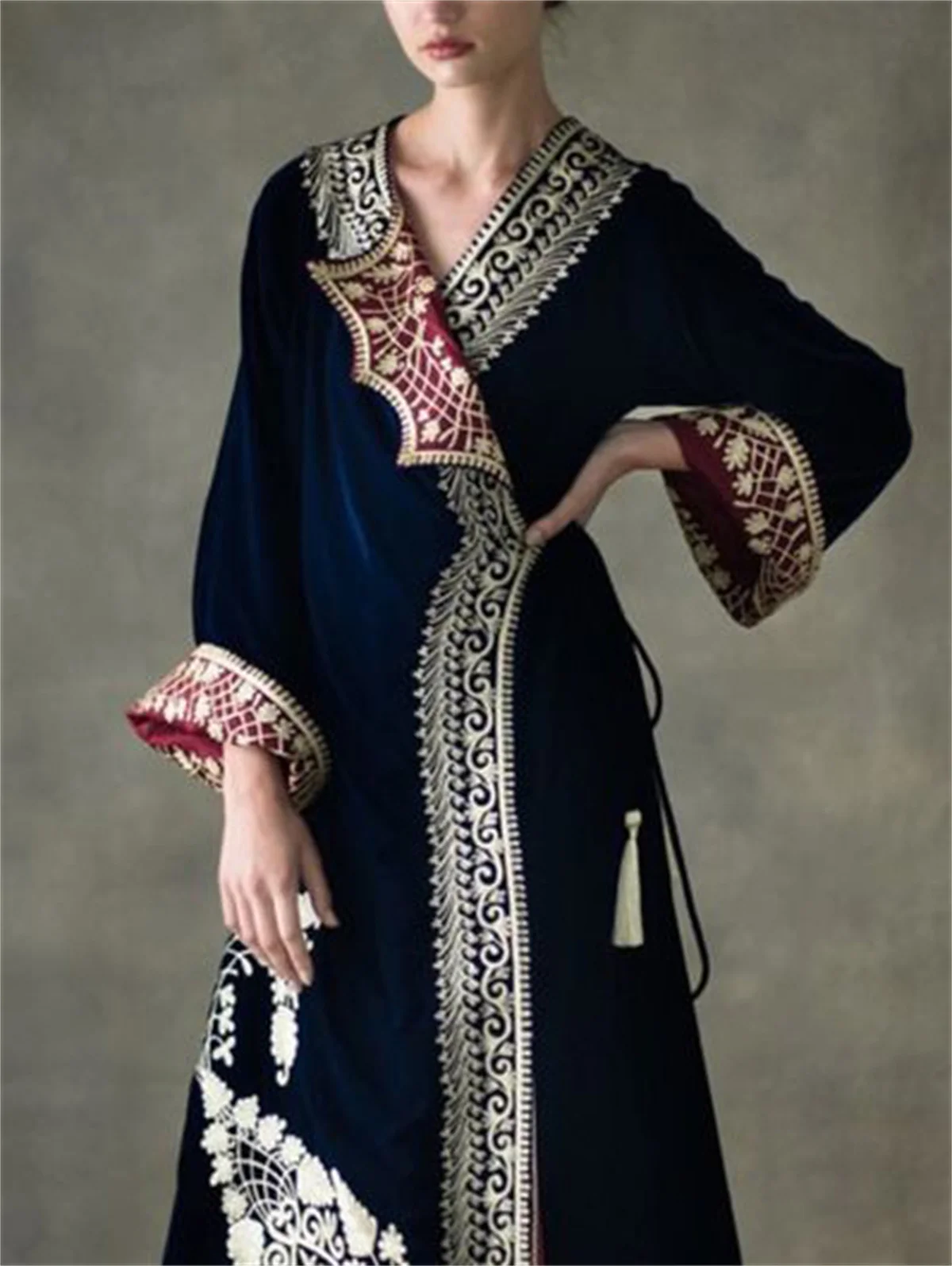 Vintage Ethnic Pattern Kaftan Sexy V-neck Batwing Sleeve High Waist Maxi Dress Tunic Women Clothing Velvet A-Line Maxi Dress