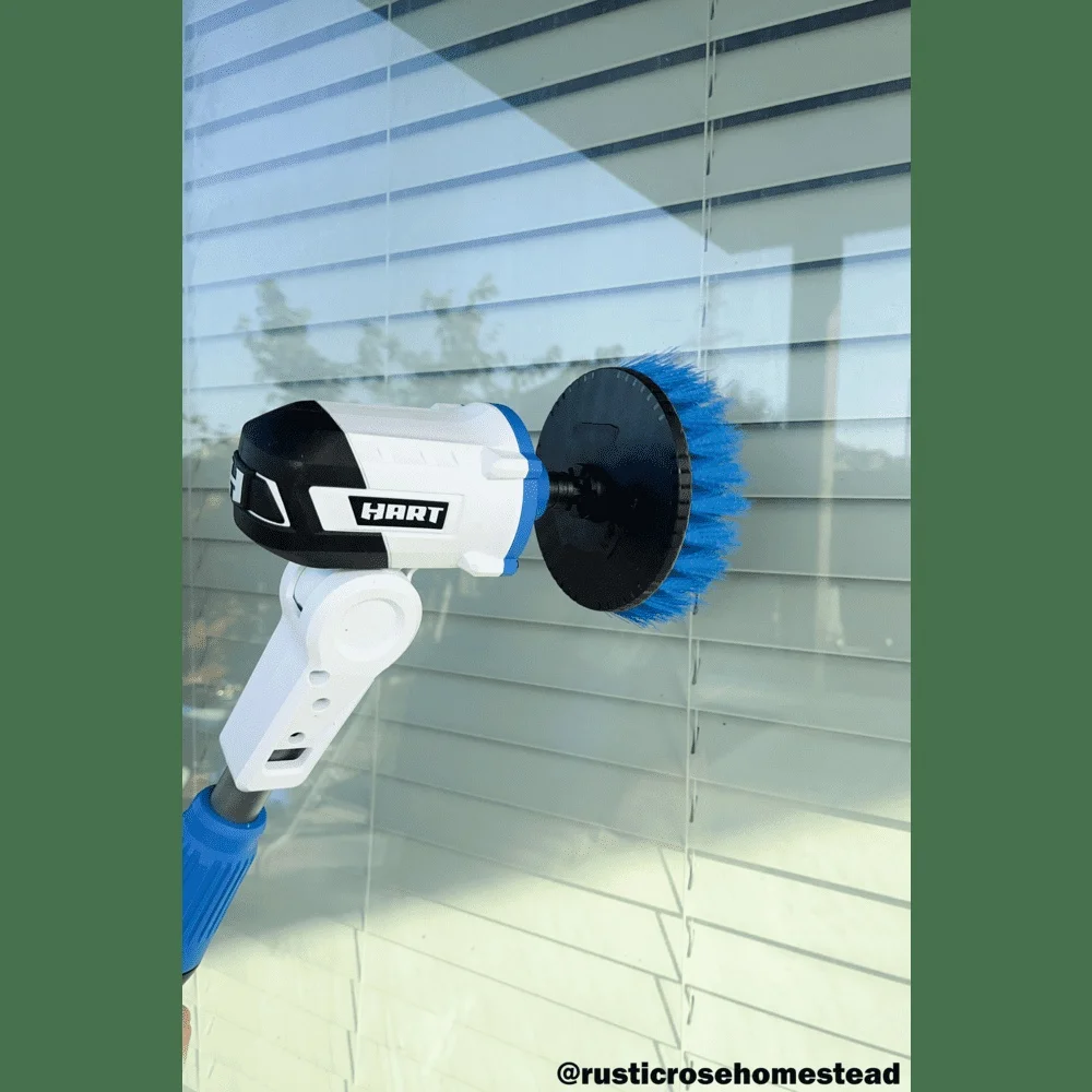 20V伸縮式スクラバー、ヘビーデューティーアルミ製ユーティリティブラシ、51インチリーチ、6段階調整ヘッド、防水、2時間稼働