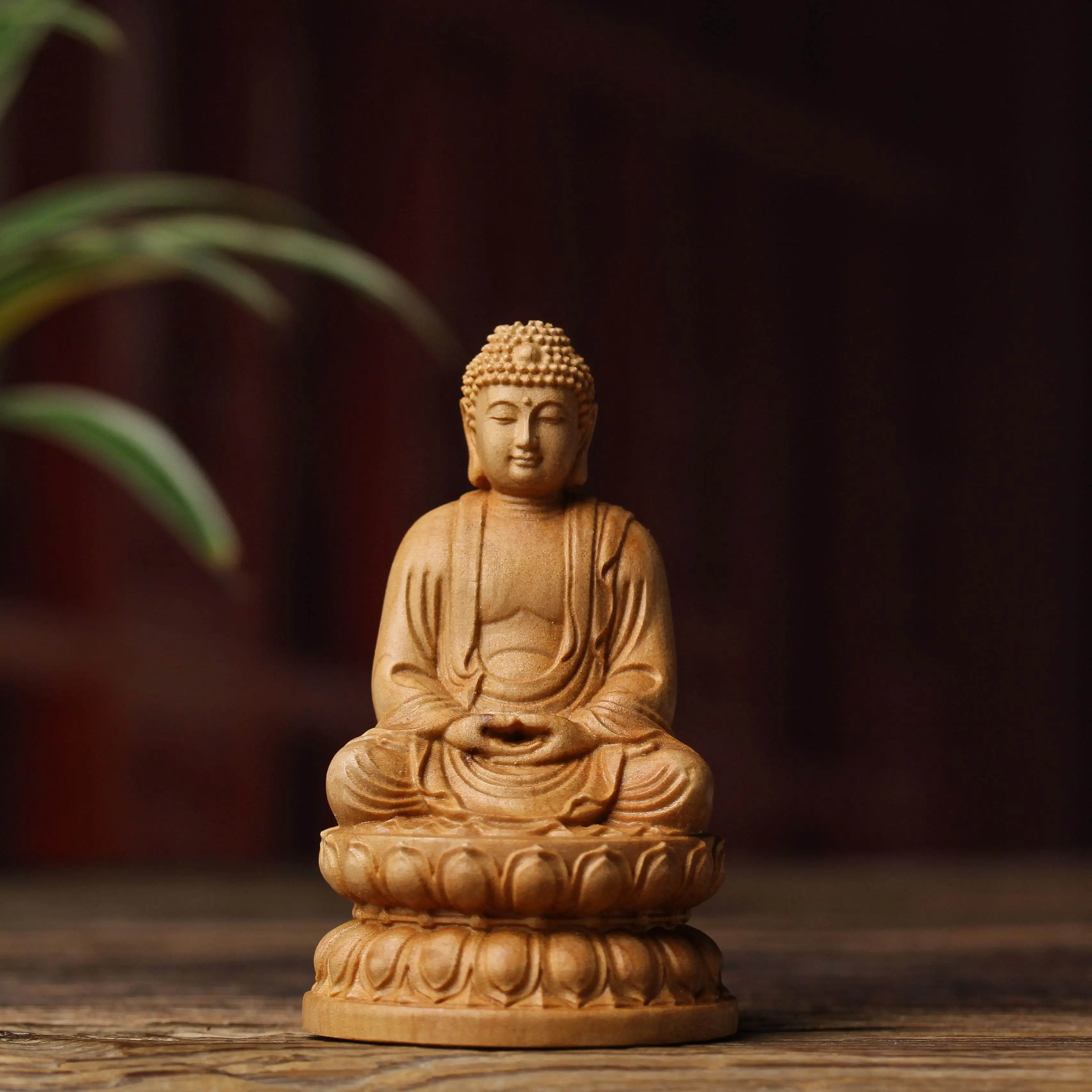 

Cz thuja wood carving lotus sitting statue great sun tathagata buddha ornament sakyamuni buddha statue home worship craft gift