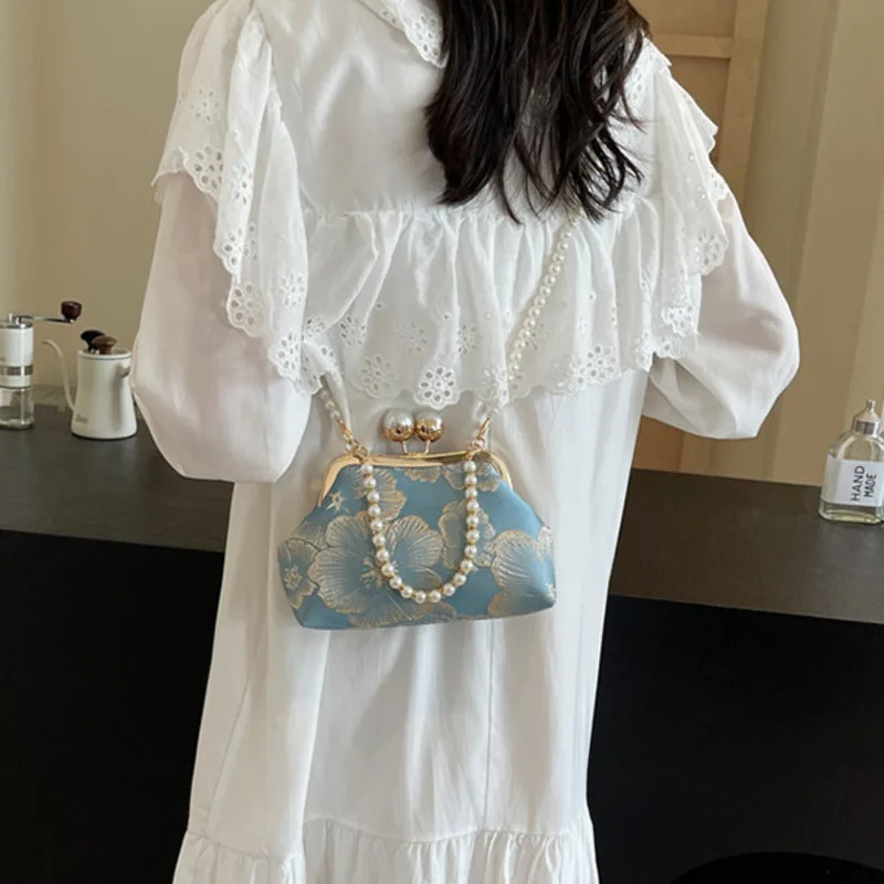 Banquet Bag New Qipao Embroidered Women's Chinese Handheld Cross Shaped Multi Functional Pearl Banquet Bag