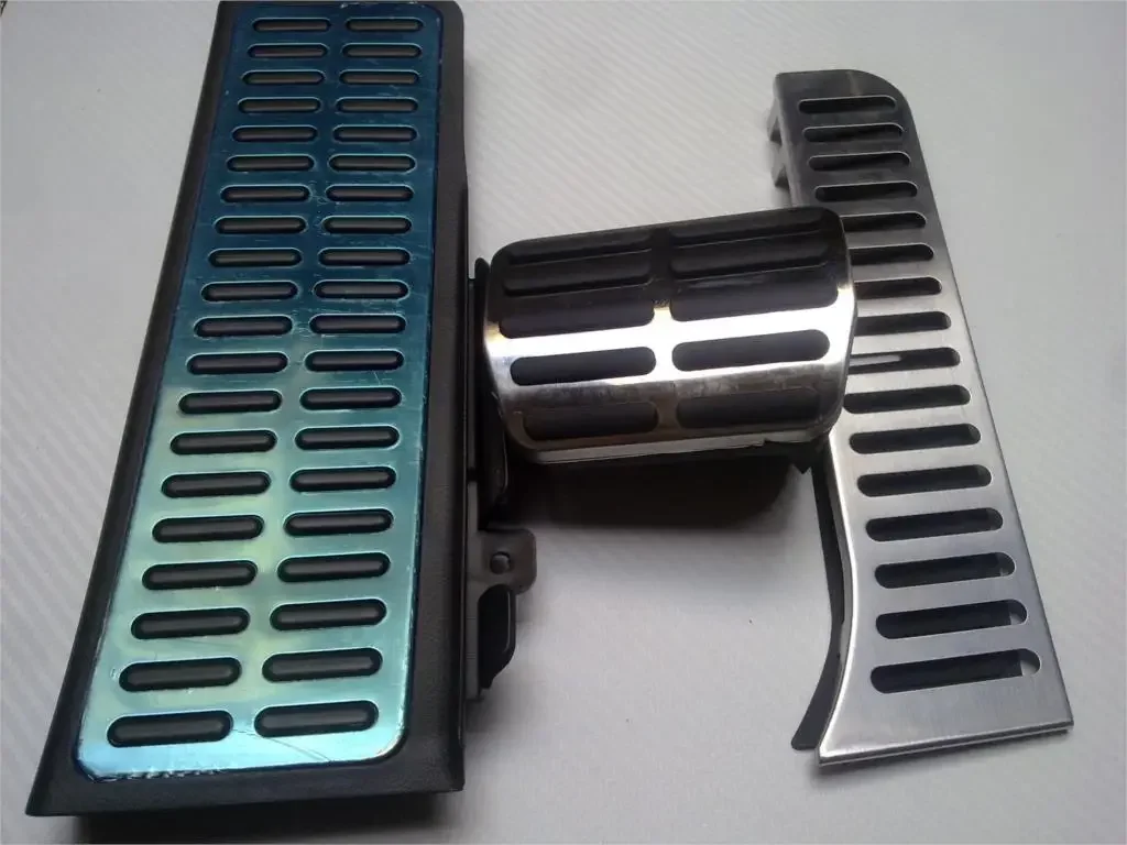 

No Drill for Volkswagen Tiguan Touran AT automatic transmission Fuel Brake Foot Rest / aluminum slip pedals Free shipping