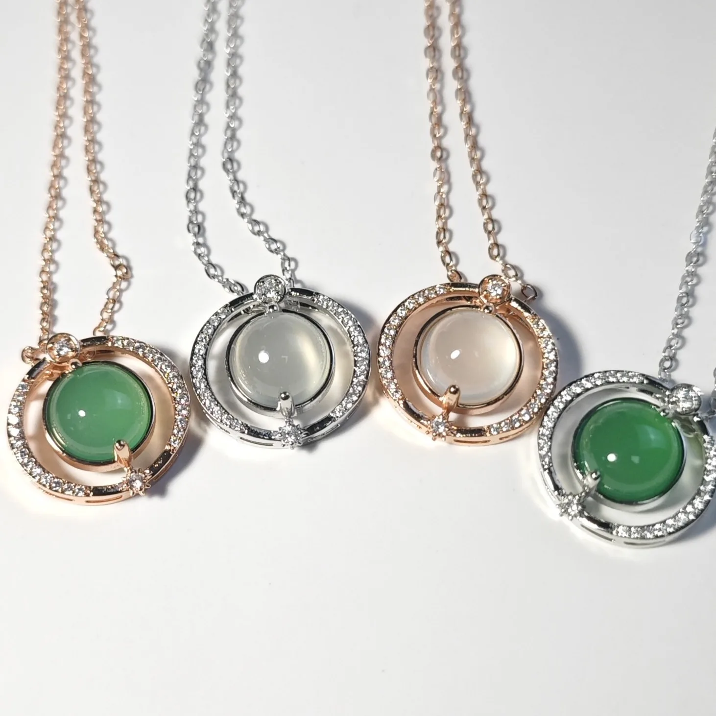 

Ruyi Jade Marrow Necklace Feminine Light Luxury Clavicle Chain Versatile Autumn and Winter High-end Necklace