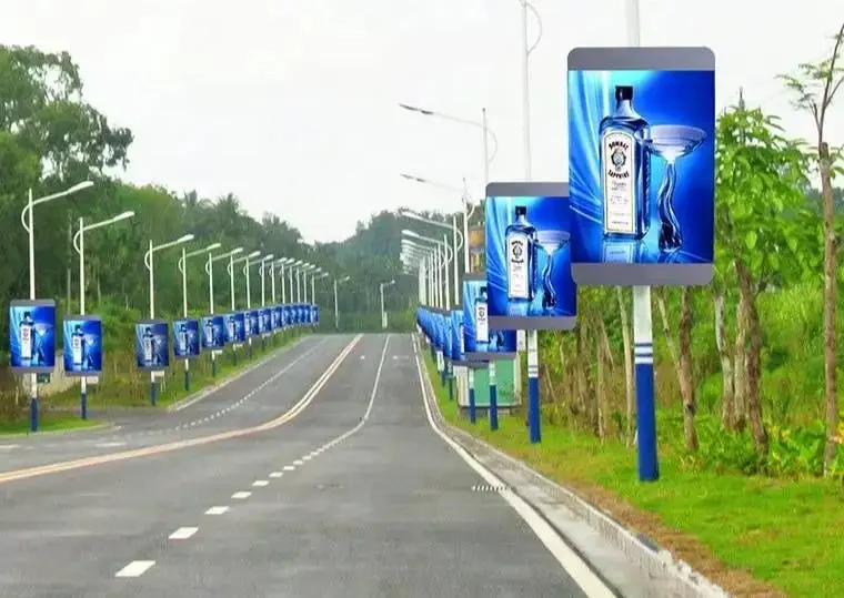 4G Remote Control Waterproof Single and Double Side Led Display Screen Outdoor Street Pole Advertising Led Screen